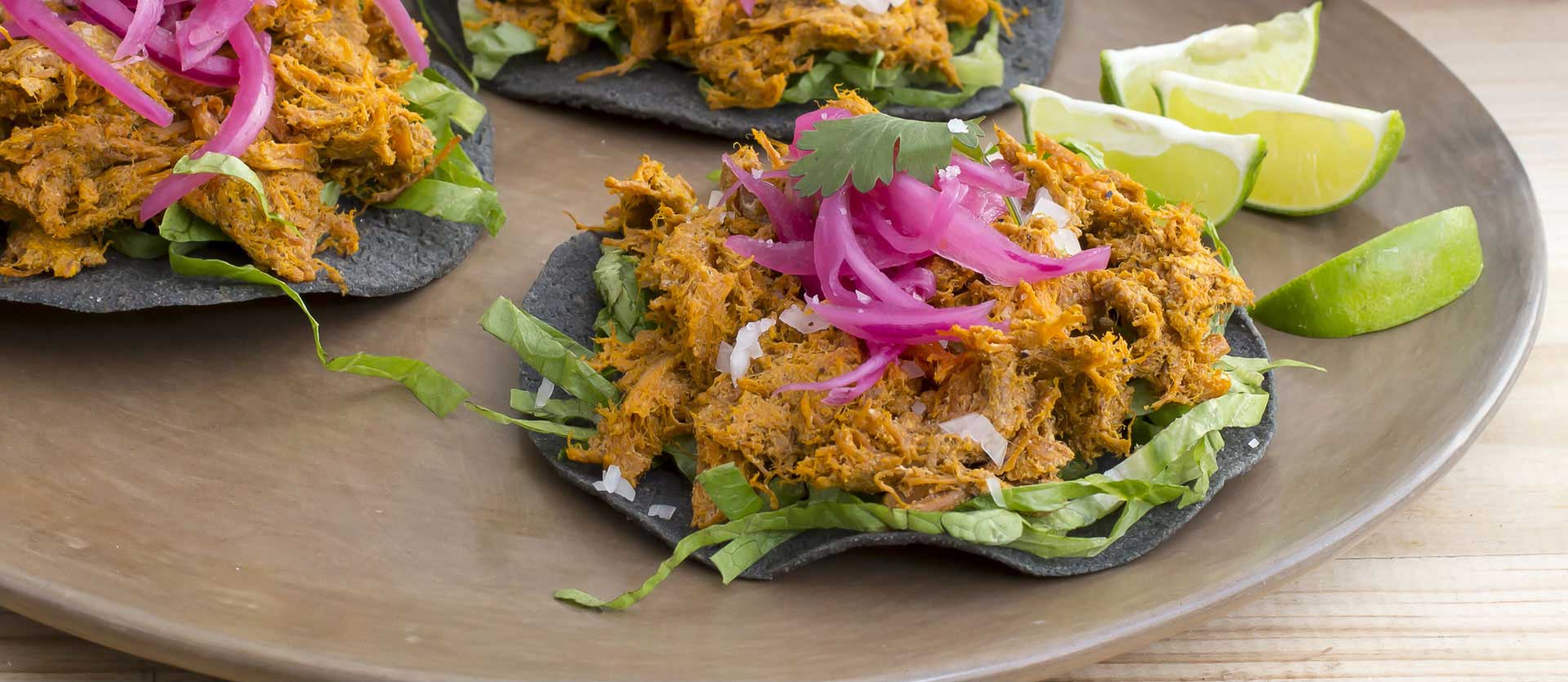 Conoce Nuestros Productos <a href='chata.php'>CHATA<i class='fa fa-registered registered5'></i>  <span class='glyphicon glyphicon-menu-right' aria-hidden='true'></span></a>